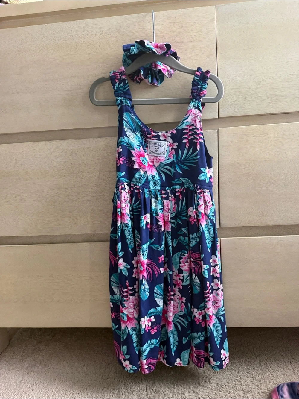 N/A sleeveless navy